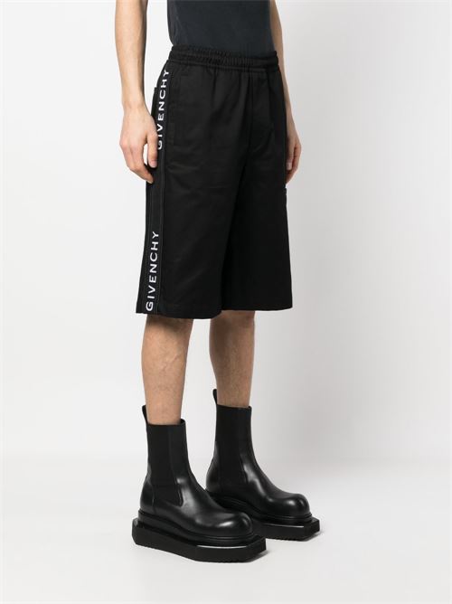 MEN Shorts GIVENCHY | BM517G14G1001