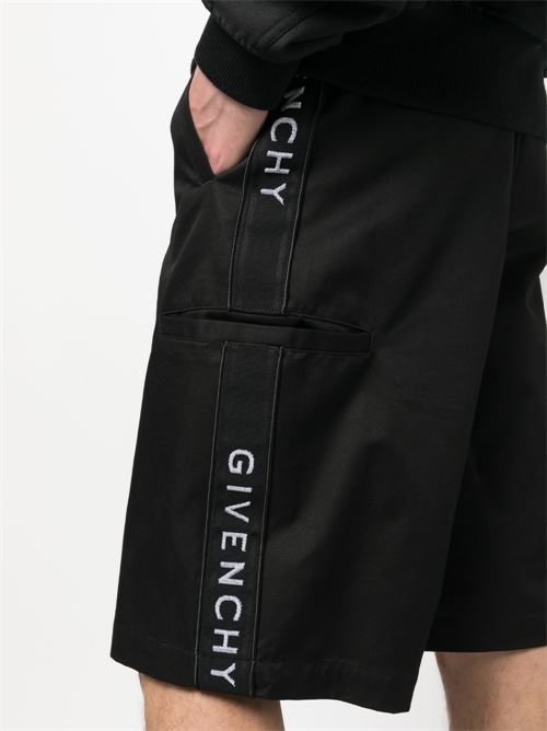 MEN Shorts GIVENCHY | BM517G14G1001